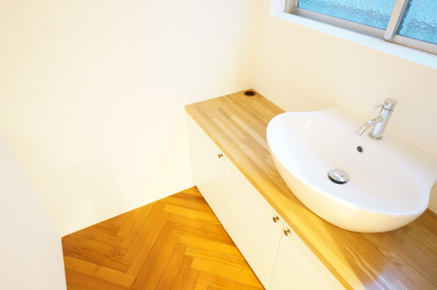 lumber-one-toilet-01-sohotokyo