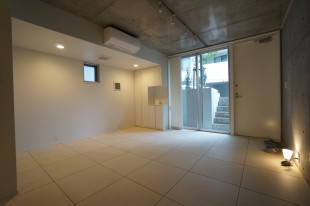 【募集終了】東京ミッドタウン裏、クライアントが集まる新築SOHO。