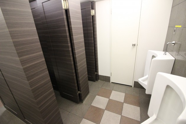 doric-minamiaoyama-toilet01