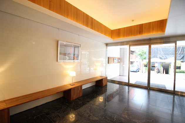 5skybldg-506-entrance-01-sohotokyo