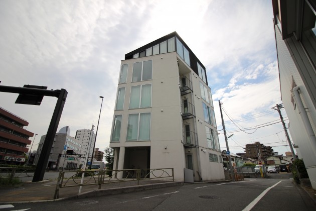 L'ecrin_Yoga-facade-02-sohotokyo