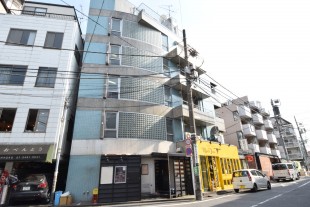 【募集終了】渋谷区猿楽町。最上階オフィスを自分色に。