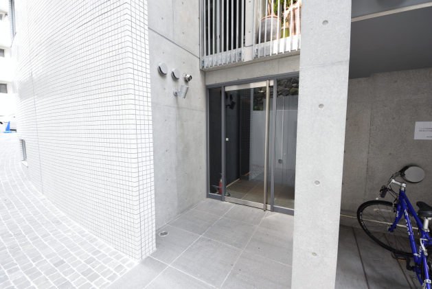 courtmodeliaroppongi-105-facade-03-sohotokyo