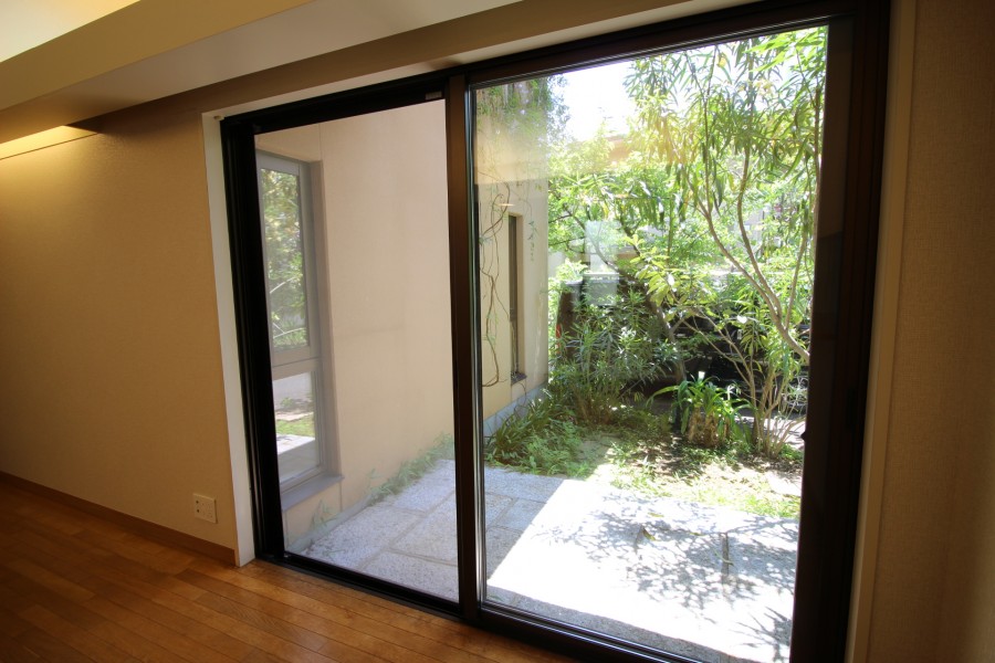 oosaki4chome_spruscompound-D-1F-livingroom-13-sohotokyo