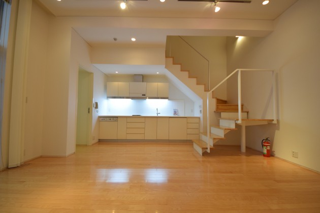 soho-kitaaoyama-106-room09