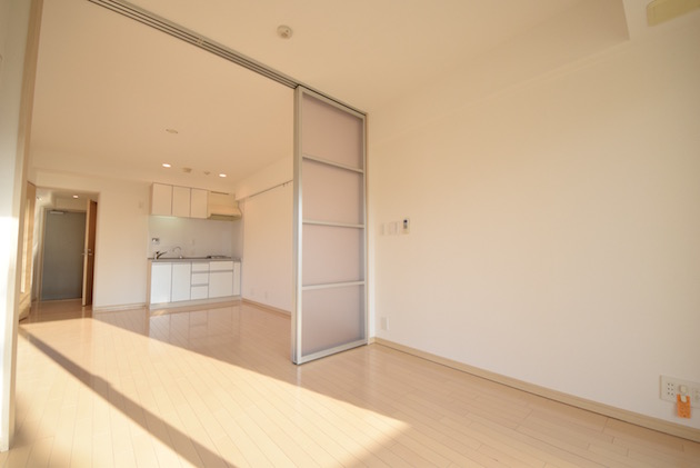 perch-minamiaoyama-301-room5 (1)