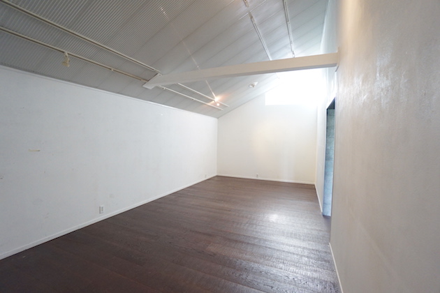 shinjuku-4chome-building-room-2