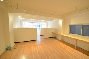 【募集終了】三越前2分。レトロビルのクリエイティブオフィス。