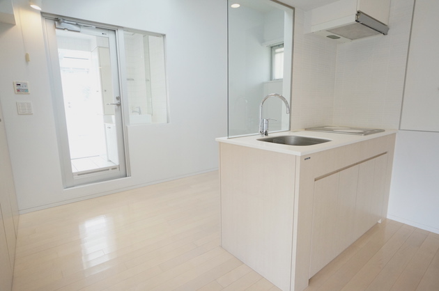 modeliabrut-sangubashi-401-kitchen-04-sohotokyo