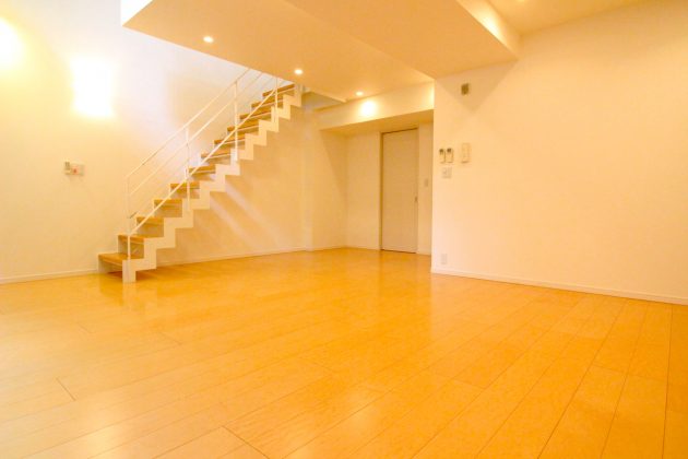 frencia_gaiennishi-214-room2-17-sohotokyo