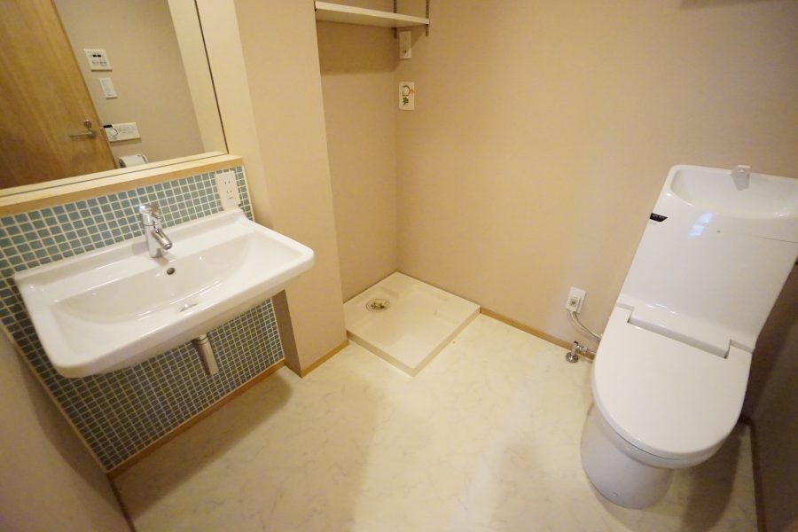maple-abend-akasaka-501-toilet1