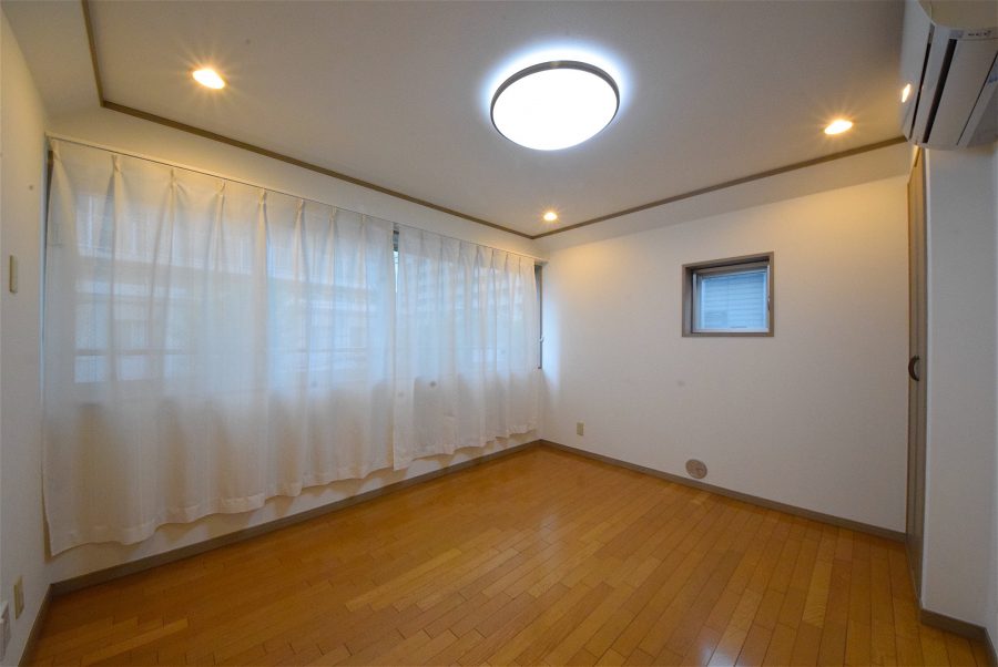 velfore-minamiaoyama-3F-bedroom-02-sohotokyo