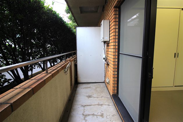 aoyama_matrix-102-balcony-01-sohotokyo