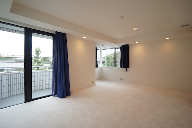 komazawa_4chome_house-masterbedroom-01-sohotokyo