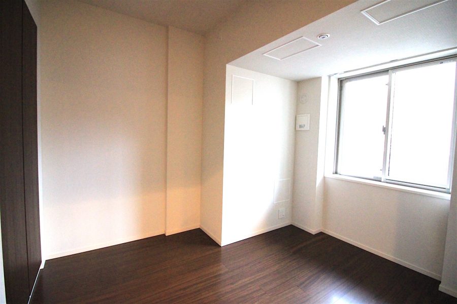 proud_nihonbashimitsukoshimae-807-bedroom-02-sohotokyo