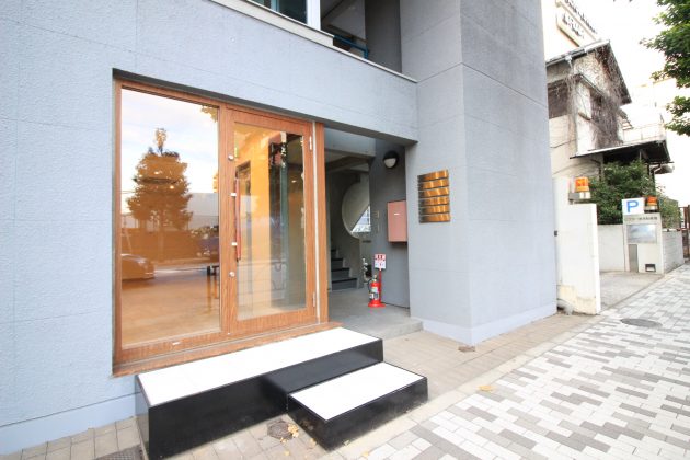shibuyajingumae-2chome-bldg-facade-02-sohotokyo