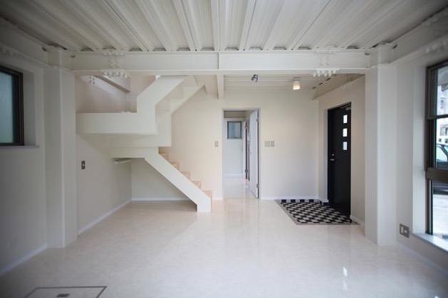 KEhouse-1F-livingroom-02-sohotokyo