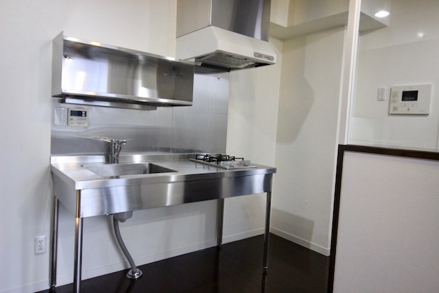 carla_shimokitazawa_kitchen