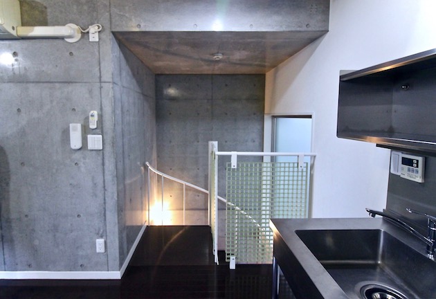 carla_shimokitazawa_steps00001