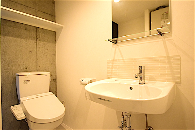 lapis_akasaka-401-bathroom-03-sohotokyo