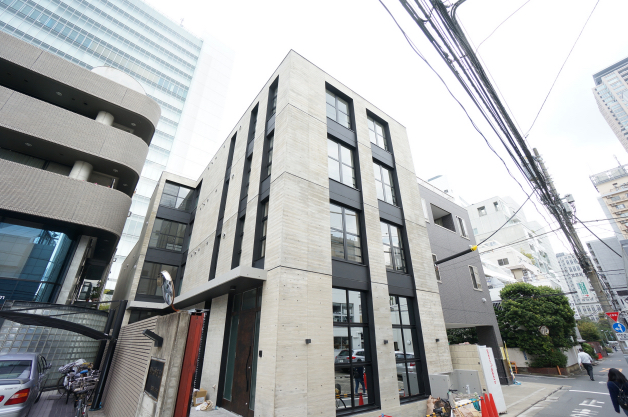 lapis_aoyama-facade-01-sohotokyo