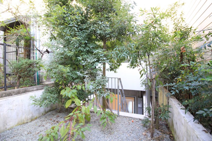 modeliabrut_sangubashi-104-porch-01-sohotokyo