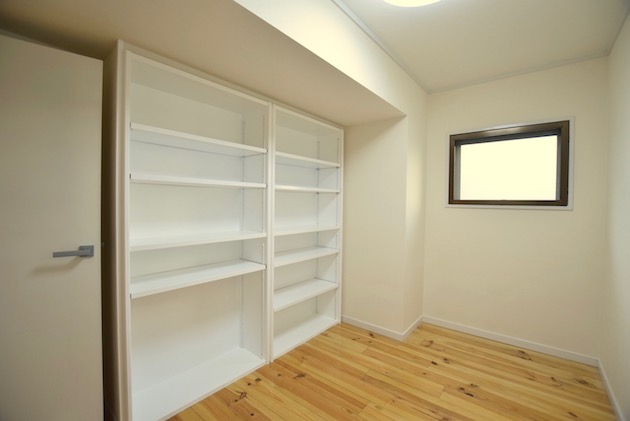 felicity_takanawa_retake_room4