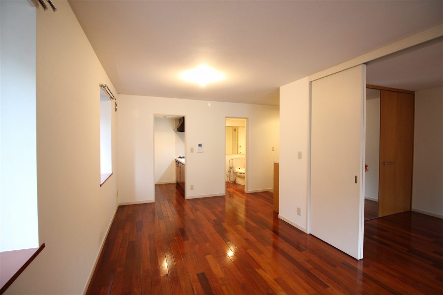 apica_harajyuku-302-livingroom-03-sohotokyo