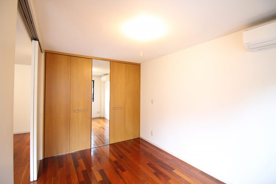 apica_harajyuku-bedroom-01-sohotokyo