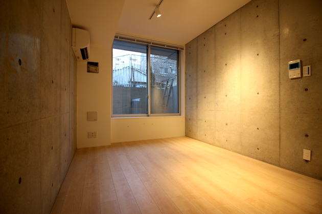 courtmadelia_akasaka895-105-room-01-sohototyo