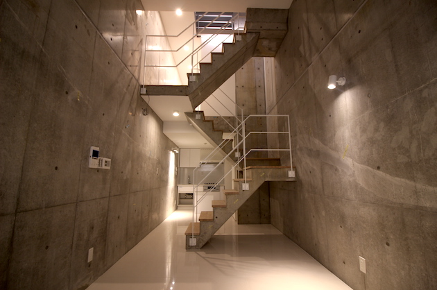 courtmadelia_akasaka895-105-room2-03-sohototyo