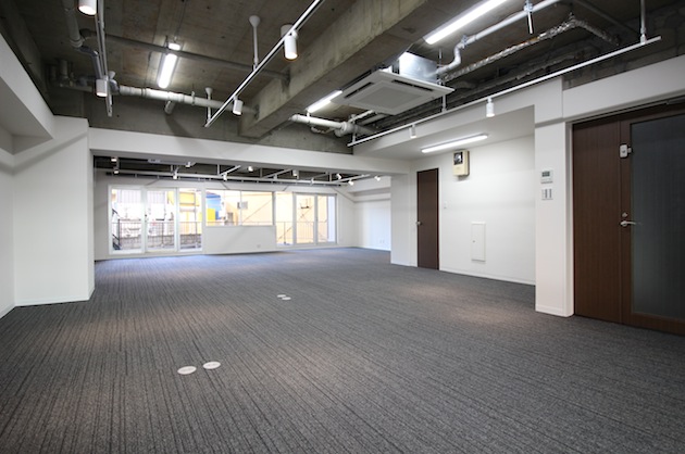 【募集終了】本郷。天井高2.7m超のリノベオフィス。