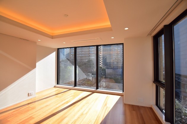 【募集終了】赤坂桜坂、高級分譲賃貸マンションをSOHO利用で