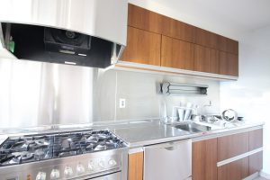 takagichoskymanshon-301-kitchen-01-sohotokyo.jpg