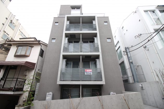 motoyoyogi-flat-facade-sohotokyo-6