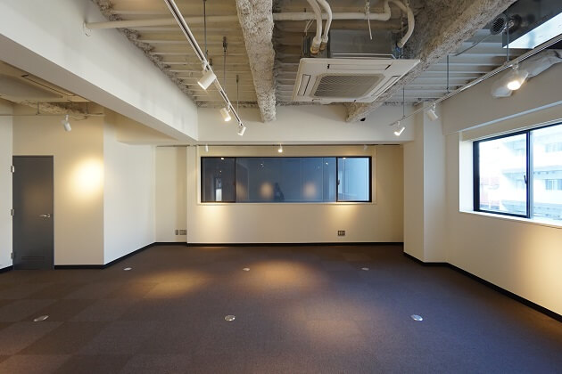 【募集終了】田町、ワンフロアで自由に利用するリノベオフィス。