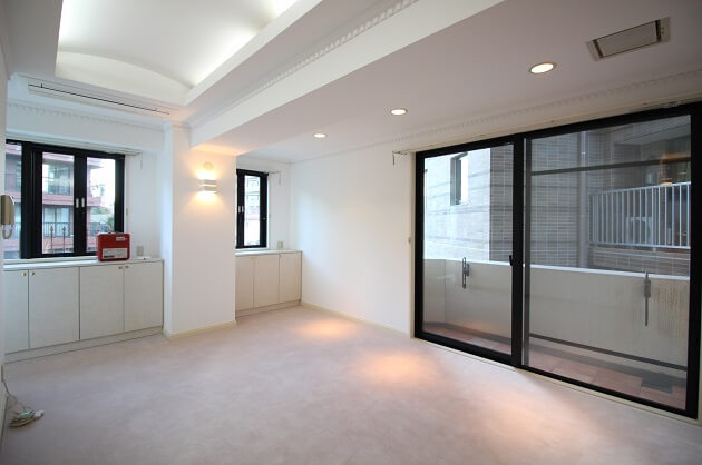 【募集終了】広尾、シンプルかつホテルライクな雰囲気を味わうオフィス。