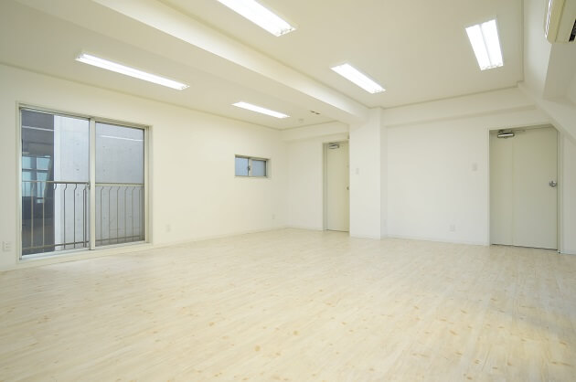 【募集終了】西麻布。立地良好、使い方の幅が広がるメゾネット。