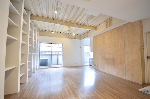 【募集終了】幡ヶ谷、秘密基地の様な雰囲気のリノベーションSOHO