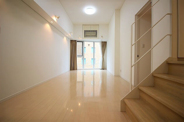 【募集終了】飯田橋。閑静なエリアで開放感あるSOHO。