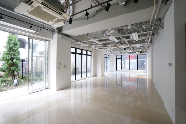 【募集終了】三田エリア、1Fの天高3.6m、開放感を味わうオフィス