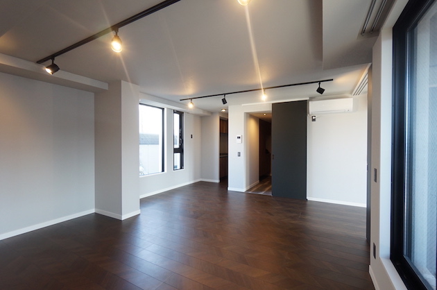 【募集終了】椎名町、インナーバルコニーの新築デザイナーズSOHO