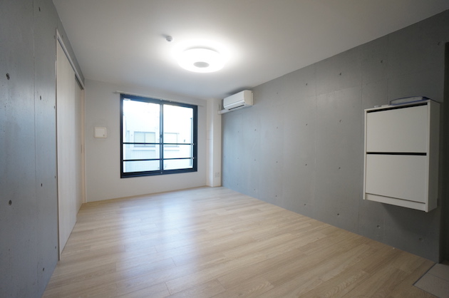 【募集終了】西麻布。閑静な住宅街に佇むシンプル築浅SOHO