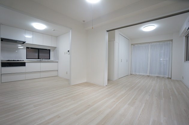 【募集終了】広尾。外苑西通り沿いの真っ白なリノベオフィス。