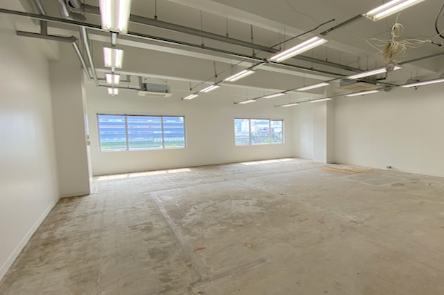 【募集終了】天王洲アイル、天高4.3mの倉庫リノベーション