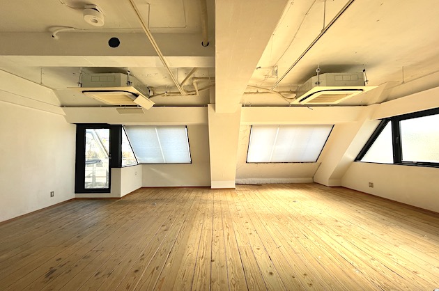 【募集終了】参宮橋。無垢床リノベによるオフィス空間