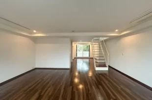 表参道。ルーフルバルコニー付2LDKのSOHOライフ<br>[渋谷区/63万/121㎡]