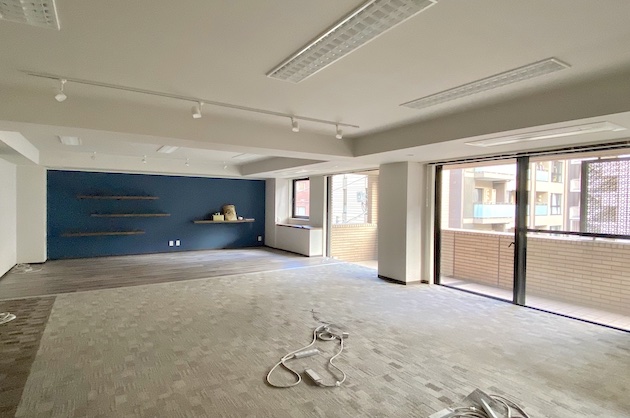 【募集終了】赤坂見附、バルコニーの気持ち良いリノベオフィス