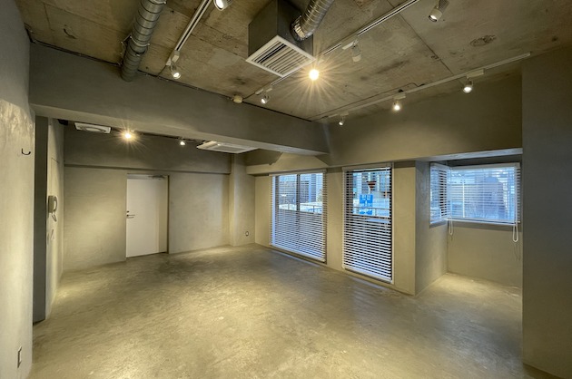 【募集終了】外苑前駅1分、リノベ中型オフィス