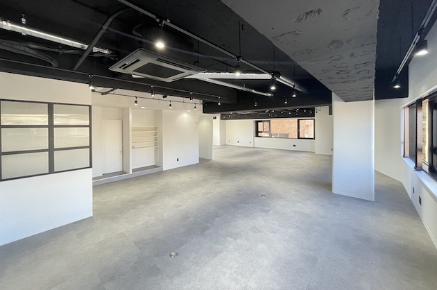 【募集終了】曙橋2分、モダンシックなリノベオフィス